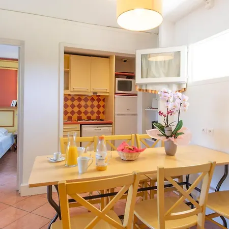 Sowell Residences Les Sablons Otel 3*