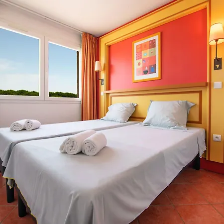 Sowell Residences Les Sablons Otel 3*