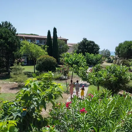 Sowell Residences Les Sablons Отель Ле-Гро-дю-Руа