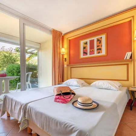 Отель Sowell Residences Les Sablons Ле-Гро-дю-Руа