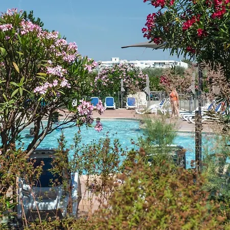 Sowell Residences Les Sablons Hotel 3*