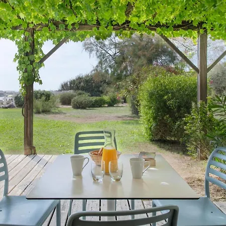 Hotel Sowell Residences Les Sablons 3*