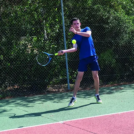 Sowell Residences Les Sablons Отель