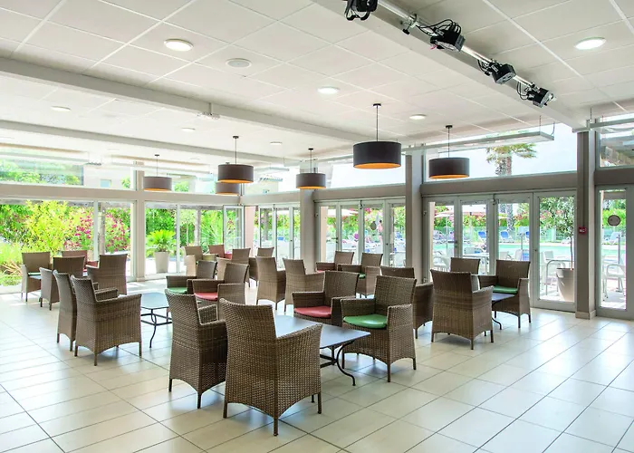 Sowell Residences Les Sablons Hotel 3*